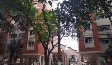 Apartamento em Moema