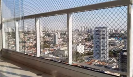 Apto na Vila Mariana 64m² 2 dorm. 1 Suíte c/ 2 Vagas
