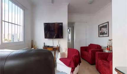 Apartamento à venda de 80 m² no Planalto Paulista com 2 quartos sendo 1 suite e 1 vaga.