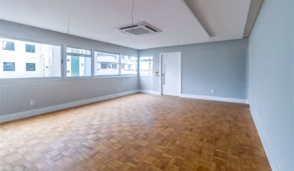 Apartamento totalmente reformado nos Jardins!