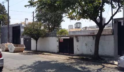 Terreno com 260 m² à venda no Brooklin - SP