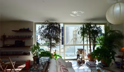 Amplo apartamento em Higienópolis