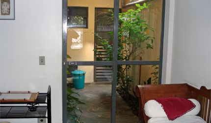 98 m2 de Sobrado Comercial/Residencial na Vila Clementino perto do Metro HSP linha Lilás