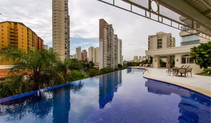 245 m² úteis, 3 Suites, Varanda Gourmet, 4 vagas na Vila Mariana - Reformado