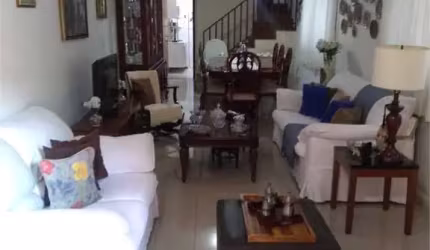 Sobrado à venda na Vila Leopoldina com 3 suítes, 2 vagas!!