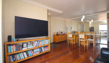 Apartamento a venda no Campo Belo com 3 dormitórios,
