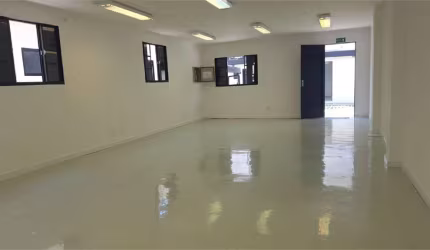 Casa terrea para locação Comercial em Campo Belo , 10 salas, Agende uma Visita!