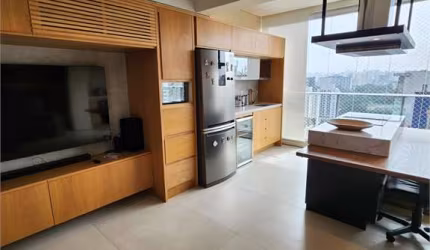 Duplex Moema totalmente mobiliado para locação e venda
