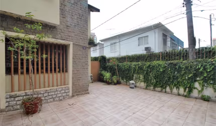 Rua das Fiandeiras - comercial/residencial, 163m² AU - 180m² terreno
