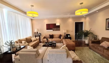 Apartamento 4 dormitórios, 1 suite, 4 banheiros, 3 salas, área de serviço, 2 vagas