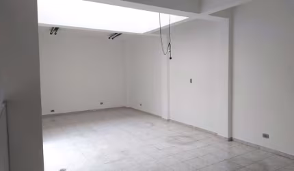 Casa Comercial no Bairro Jardim Aeroporto