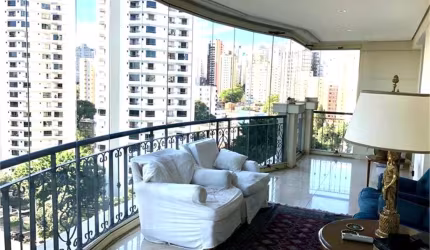 Apartamento de alto padrão próximo do Parque Ibirapuera!