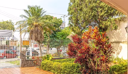 Casa térrea para modernizar na Aclimação