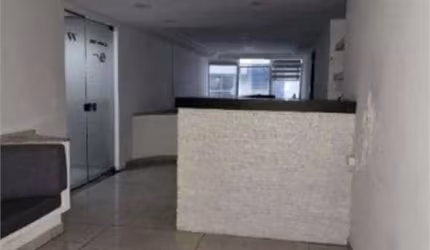 Salas Comerciais unificadas com 150m2 para venda e locação à 200 m da Av. Paulista