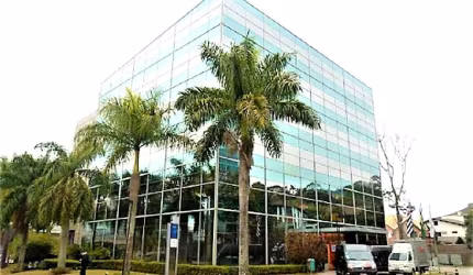 Oportunidade para investidores: excelente imóvel comercial com renda.