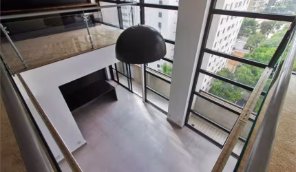 Duplex com 88m² de área útil na melhor localização da Vila Nova Conceição