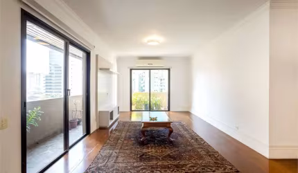 Apartamento no Itaim muito próximo do Parque do Povo