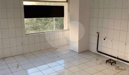 Loja de 80 m² com ar condicionado próxima a rua Oscar Freire e avenida Paulista!!!