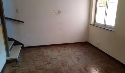 Imóvel comercial/residencial ótimo investimento, vale a pena conferir!!!!!