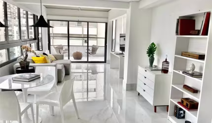 Cobertura Triplex para venda na Vila Nova Conceição conceito boutique. Mobiliado!