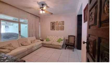 Sobrado entre a Av. Brig Faria Lima e Rua Clodomiro Amazonas com 177m² de area util