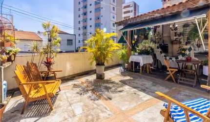 Vila Mariana, Apartamento no térreo, sinônimo de casa!!