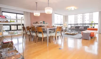 Apartamento à venda , mobiliado na Vila Suzana, 247 m² , excelente valor.