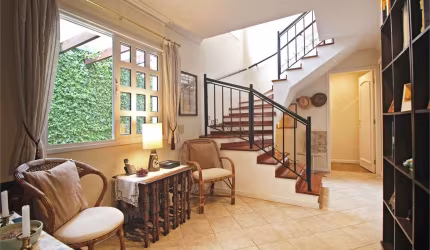 Casa Alto da Lapa a venda 3 suítes, 3 vagas, 3 salas, lareira, piscina, - 300m2