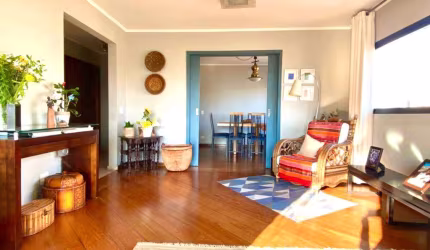 4 quartos sendo 1 suíte, andar alto, 1 por andar, excelente localização