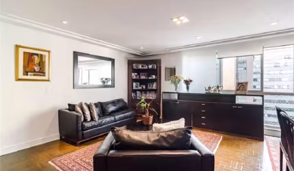 Apartamento no Jardim América com 3 dormitórios e 2 vagas