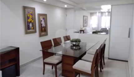 R$ 930.000,00 / Apartamento 94m² / Bosque da Saúde / 3 quartos (1 suíte) / 3 Vagas / 3 Banheiros