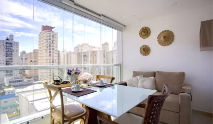 Apartamento à venda de 38 m² em Moema com 1 dormitório e 1 vaga.
