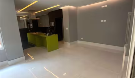 Descubra o luxo e o conforto nesta casa térrea exclusiva em Moema!