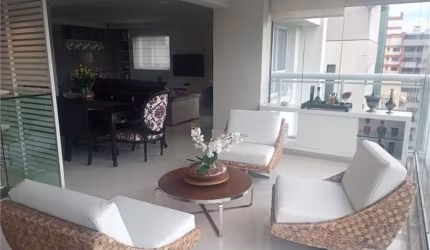 APTO 3 SUITES + 3 VAGAS - MORUMBI