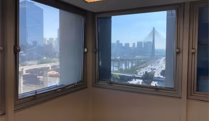 Laje corporativa de 415m2 com excelente localização