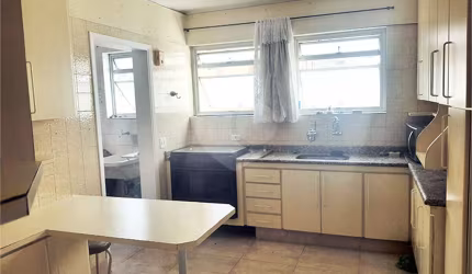 Ótimo Apartamento em localização privilegiada no bairro de Higienópolis (Santa Cecília),