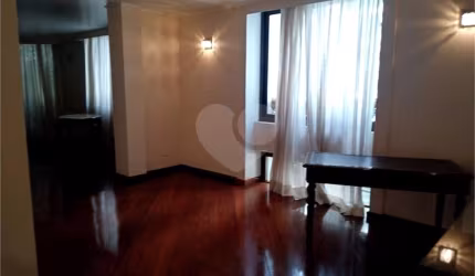 APTO DUPLEX - 4 DORMIT - 3 SUITES - 4 VAGAS