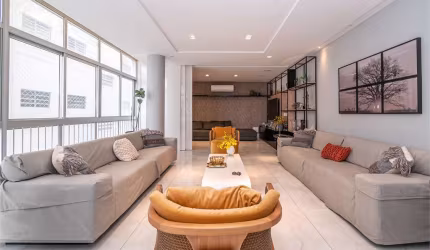 Higienópolis - Vendo - Reformado - 208m² - 3 dormitórios/1 suíte/1 vagas