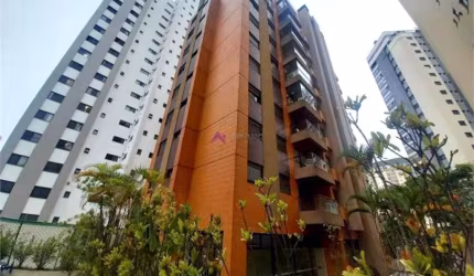 Cobertura Duplex na Vila Mariana. Região privilegiada. Rua charmosa, São 3 dormitório e 3 vagas!!