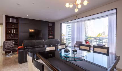 Aclimação 3 suítes, 3 vagas, 167m², varanda com churrasqueira. Seu lar perfeito espera por você