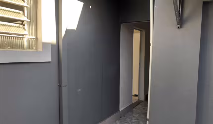 Casa térrea à venda no Brooklin Novo