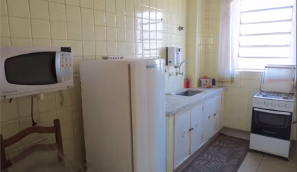 Terreno Comercial em Pinheiros - 2 terrenos com 250 metros cada - Terreno com casas para demolição