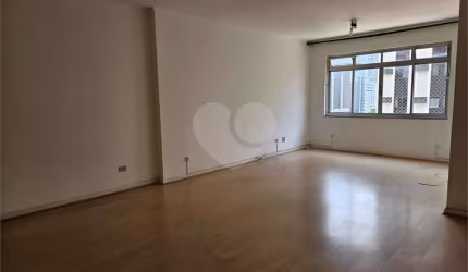 APARTAMENTO COM 2 DORMITÓRIOS E 1 VAGA