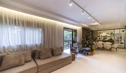 Lindo apartamento reformado Itaim