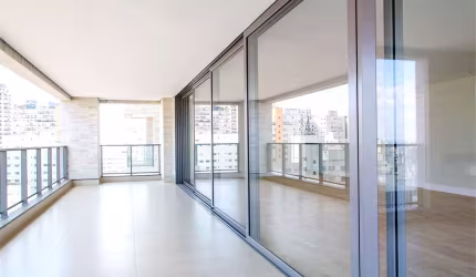 Apartamento 6 Dormitórios - 6 vagas de garagem