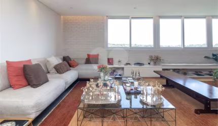 Apartamento-São Paulo-JARDIM EUROPA | Ref.: REO939774