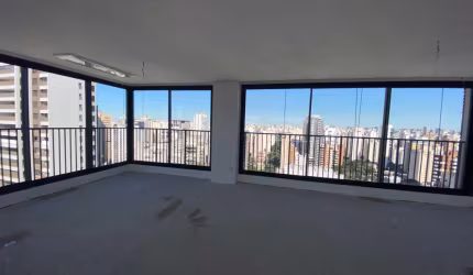 Apartamento novo, de alto padrão, em andar alto, a venda em Moema, com 375 m2, 4 suítes e 4 vagas