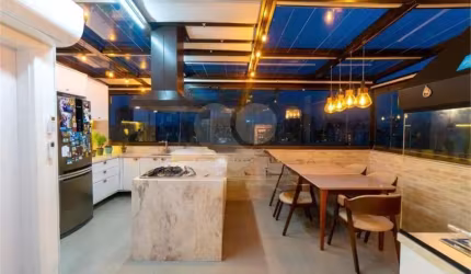 COBERTURA DUPLEX 02 SUITES, 02 VAGAS FIXAS, 300MTS METRÔ PRAÇA DA ÁRVORE