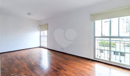 Apartamento a venda em Santa Cecília com 90m² e 2 vagas de garagem