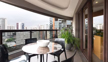 Vila Olimpia- o chame de um Pininfarina na melhor localização no prédio/ andar alto com vista